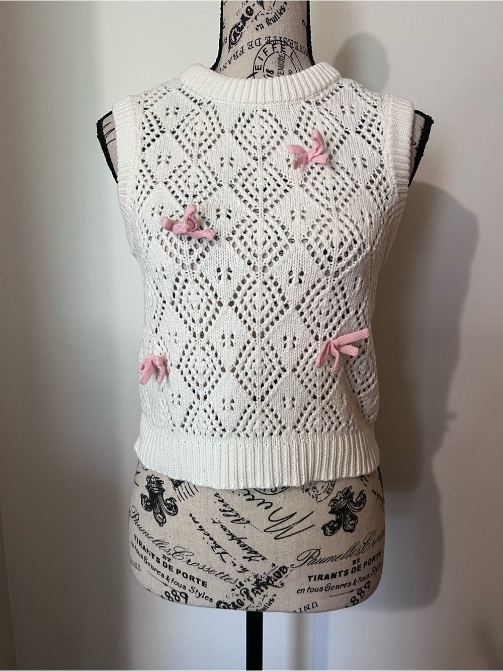 Aqua Blues Cream Open Knit Sweater Vest Pink Ribbon Bows Size Large
